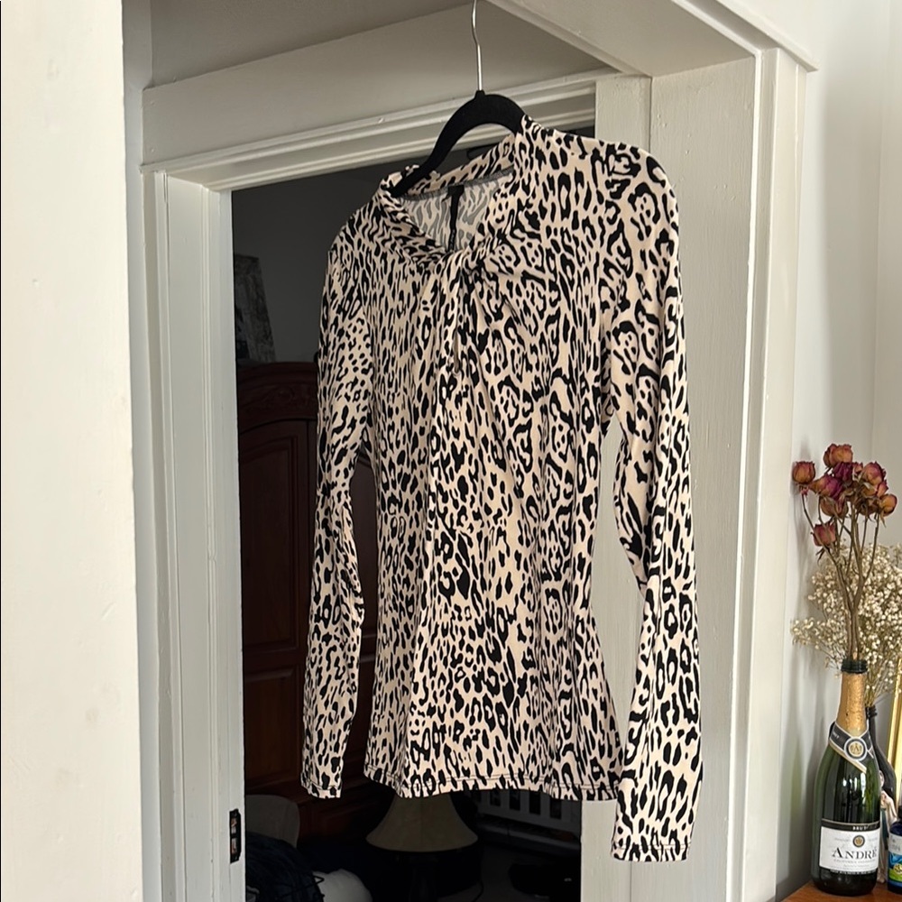 Leopard Print Long Sleeve Top